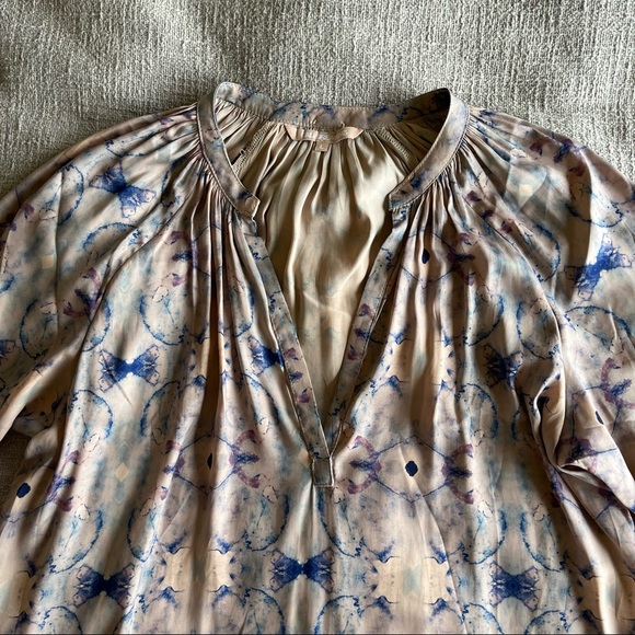 Cali Dreaming Moroccan Top, Size Large, 100% Silk - Picture 4 of 8